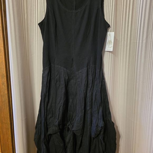 Oso Casuals Dresses & Skirts - Chic Black Sleeveless Maxi Dress